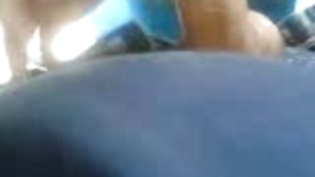 Kualitas HD :  MILF pirang situs bokep tube dengan balon besar membuat vaginanya diisi Film porno gratis 