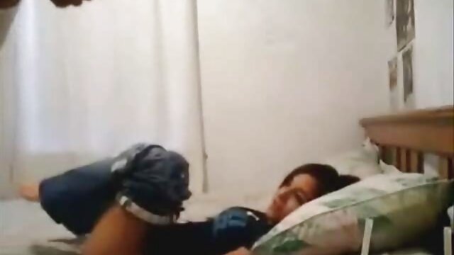 Kualitas HD : Remaja mengambil ayam besar berdebar bokep video tube seperti pelacur kecil yang baik Film porno gratis