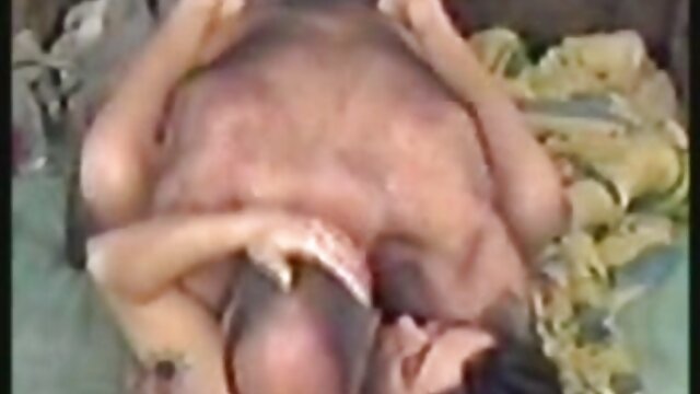 Kualitas HD : Sayang dengan payudara yang mengesankan bercinta bokep porn tube dengan pakaian dalam Film porno gratis