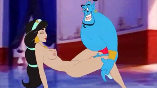 Kualitas HD : Gadis lucu dengan pinggang kecil tidak drtuber bokep menentang muncrat dengan anal Film porno gratis