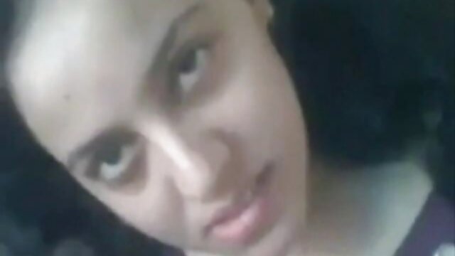 Kualitas HD : Si video tube bokep rambut coklat amatir yang manis bernama Delia sangat keras Film porno gratis